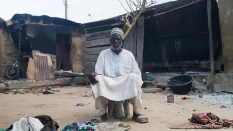58c21620 914d 11f1 b2ab 0dd01740f9f6.jpg 480x270 - Nigerian security forces rescue more than 300 abductees